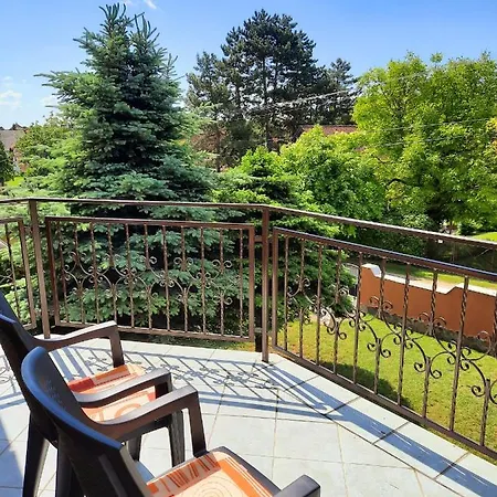 Appartement Harmónia Balatonalmádi