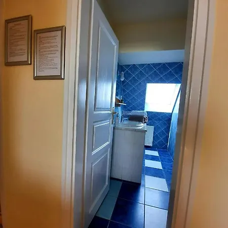 Harmonia Vendeghaz Apartment *